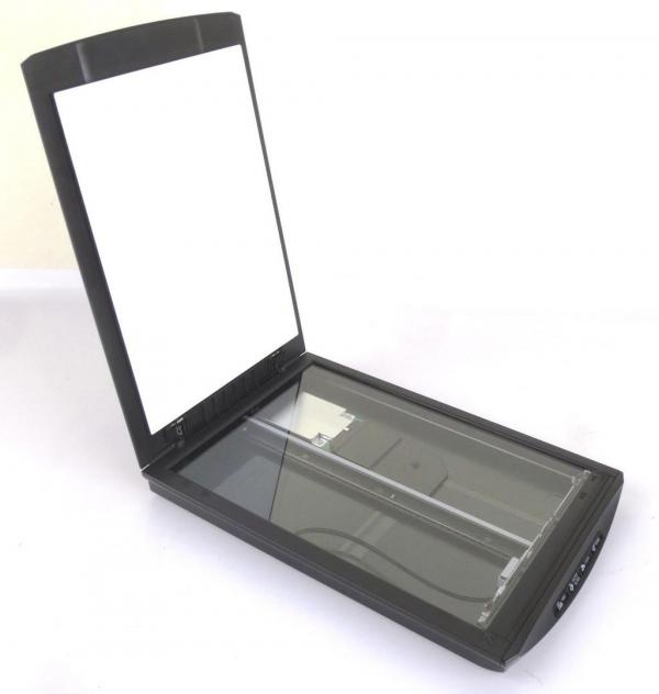 Canon CanoScan LiDE 120 Colour Flatbed Scanner