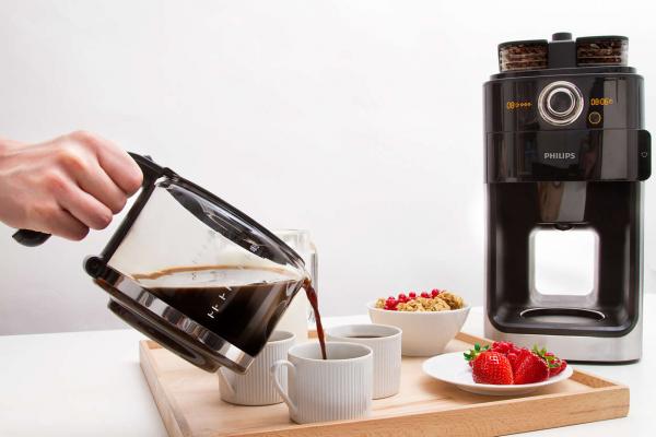 Philips Coffee Maker With Glass Jug Grind And Brew 1.2 Litre 1000 Watt Black Metal - HD7762/00