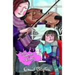 Fifth Formers at St Clare’s – Book No. 8