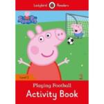 Ladybird Readers Level 2 – Peppa Pig : Playing Football Activity Book